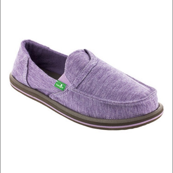 purple sanuks